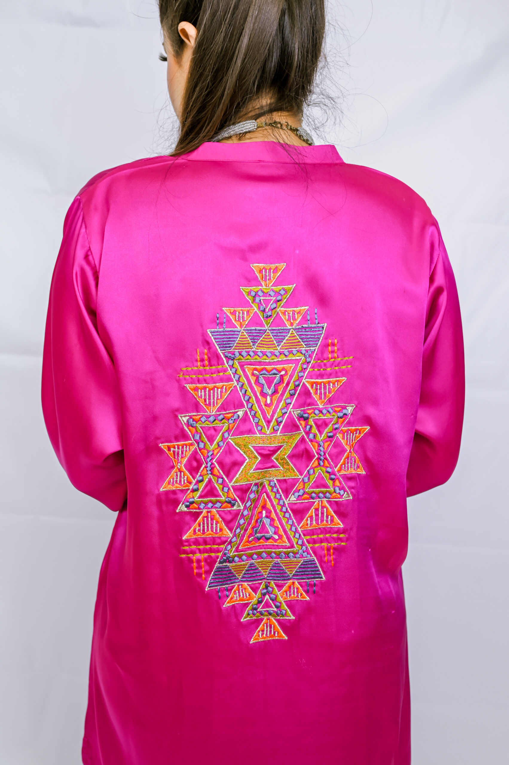 اِرھا-scaled-1.jpg اِرھا - Image 1